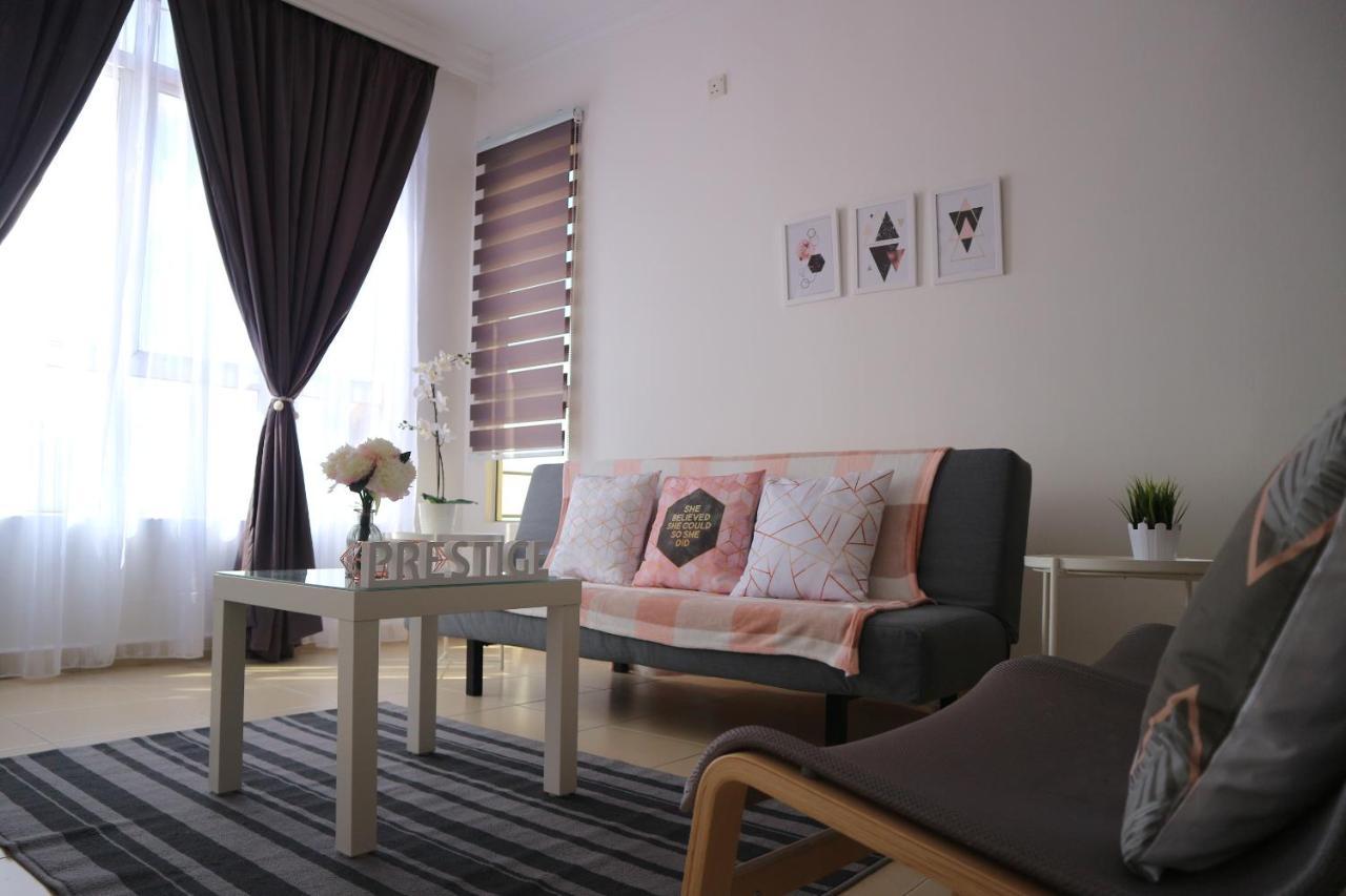 Prestige Pelangi Riverside'S Home Kota Bharu Zewnętrze zdjęcie